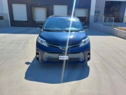 
										Toyota Sienna XLE JS937162 full									
