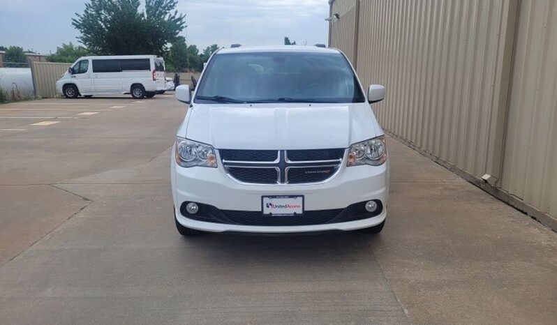 
								Dodge Grand Caravan SXT KR519361 full									