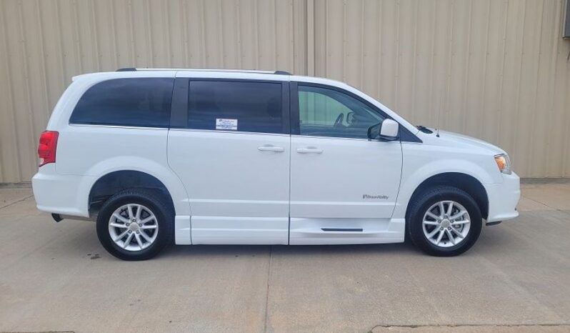 
								Dodge Grand Caravan SXT KR519361 full									