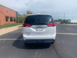 Chrysler Pacifica Touring L KR708304