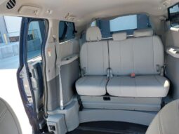 
										Toyota Sienna XLE JS937162 full									
