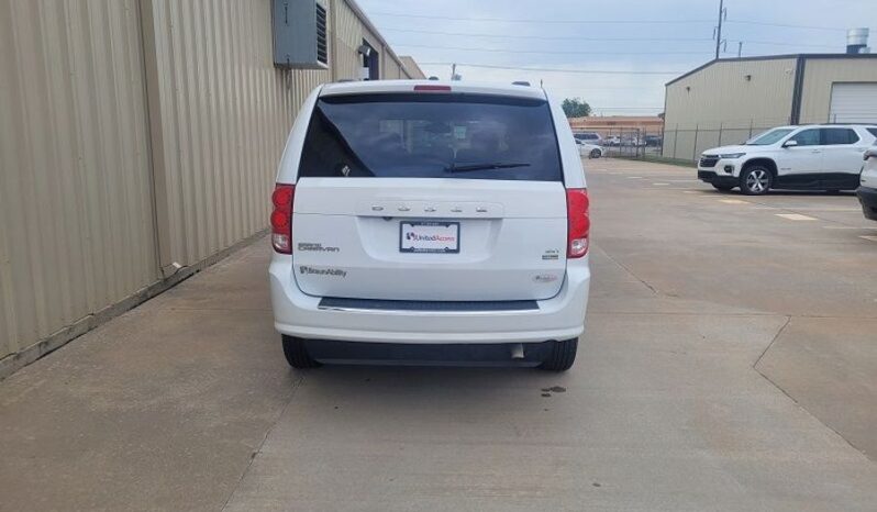 
								Dodge Grand Caravan SXT KR519361 full									