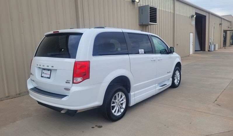 
								Dodge Grand Caravan SXT KR519361 full									