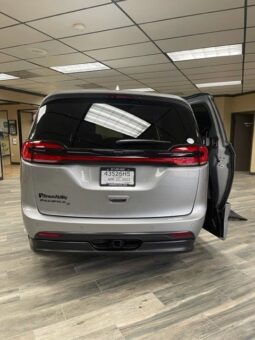 Chrysler Pacifica Touring L MR591358