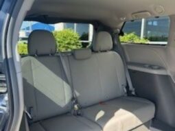 Toyota Sienna XLE KS011145