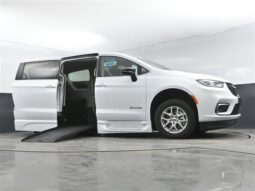 Chrysler Pacifica PCTOURING L RR204489