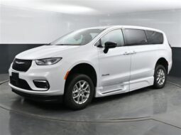 Chrysler Pacifica PCTOURING L RR204489