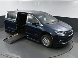 
										Chrysler Pacifica PCSELECT SR586318 full									