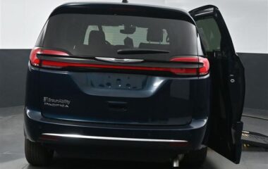 Chrysler Pacifica PCSELECT SR586318