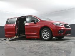 
										Chrysler Pacifica PCSELECT SR533157 full									