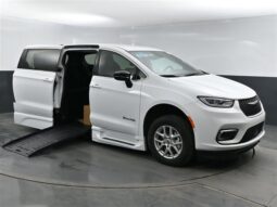 
										Chrysler Pacifica PCSELECT SR500796 full									