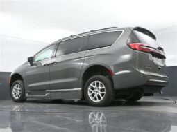 
										Chrysler Pacifica PCTOURING L NR186130 full									