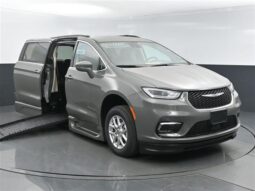 Chrysler Pacifica PCTOURING L NR186158