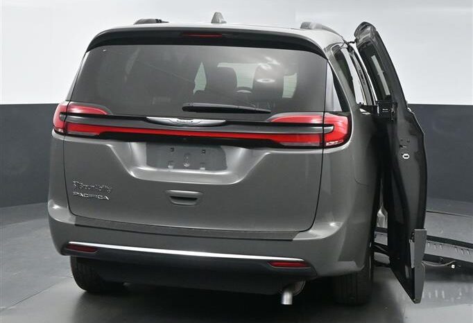 
								Chrysler Pacifica PCTOURING L NR186158 full									