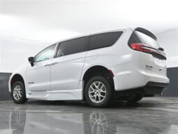 Chrysler Pacifica PCSELECT SR517400