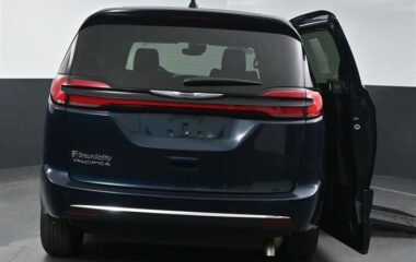 Chrysler Pacifica PCSELECT SR586340