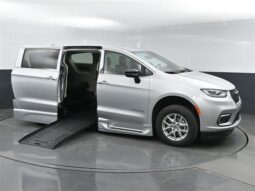 Chrysler Pacifica PCTOURING L RR146789