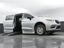 Chrysler Pacifica PCTOURING L RR146789