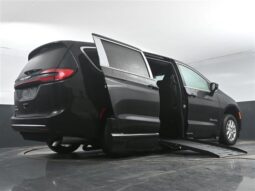 Chrysler Pacifica PCSELECT SR515916