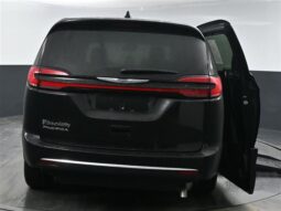 
										Chrysler Pacifica PCSELECT SR515916 full									