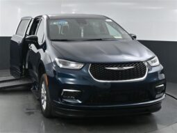 
										Chrysler Pacifica PCSELECT SR586257 full									