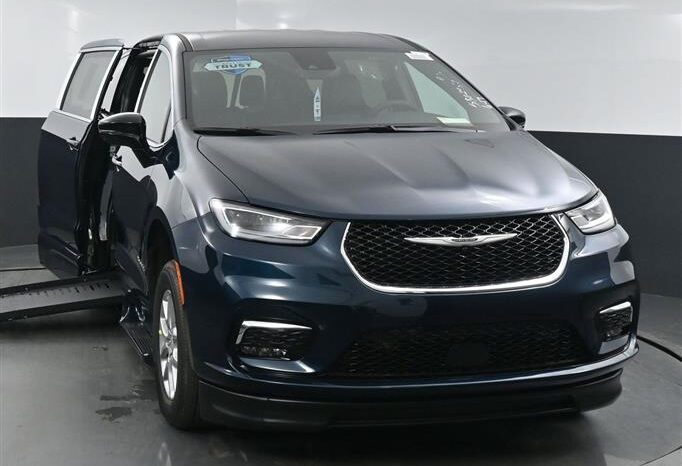 
								Chrysler Pacifica PCSELECT SR586257 full									