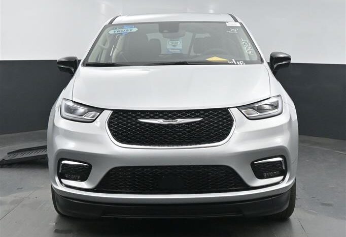 
								Chrysler Pacifica PCTOURING L RR144025 full									