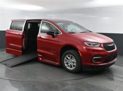 Chrysler Pacifica PCSELECT SR562428