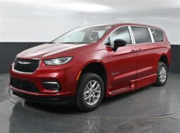 Chrysler Pacifica PCSELECT SR562428