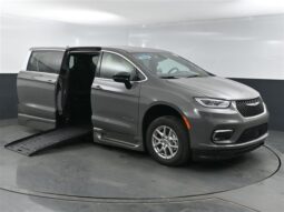 Chrysler Pacifica PCSELECT SR524903