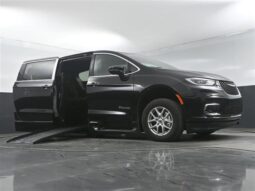 
										Chrysler Pacifica PCSELECT SR524917 full									