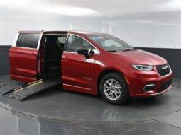 Chrysler Pacifica PCSELECT SR562423