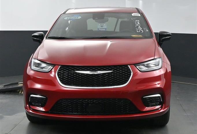 
								Chrysler Pacifica PCSELECT SR562423 full									