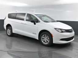Chrysler Voyager LX SR612892