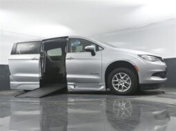 
										Chrysler Voyager LX PR537448 full									