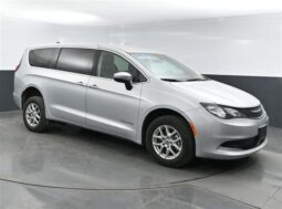 Chrysler Voyager LX NR218749