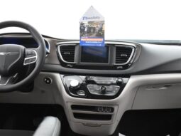 
										Chrysler Voyager LX PR595942 full									