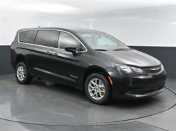 
										Chrysler Voyager LX NR203467 full									