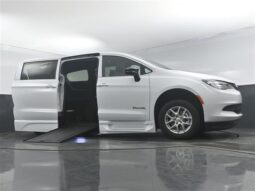 Chrysler Voyager LX SR586192