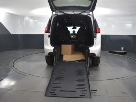 Chrysler Voyager LX SR597502