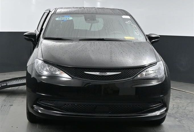 
								Chrysler Voyager LX SR563778 full									