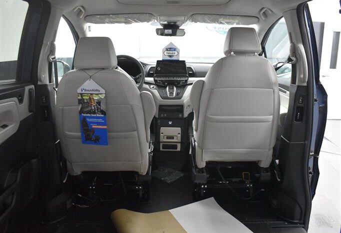 
								Honda Odyssey EX-L SB068743 full									