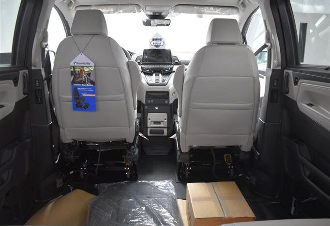 
								Honda Odyssey EX-L SB016162 full									