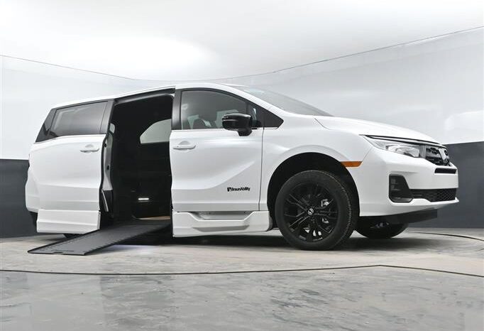 
								Honda Odyssey SPORT SB013287 full									