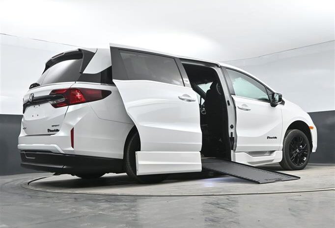 
								Honda Odyssey SPORT SB013287 full									