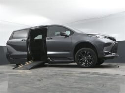Toyota Sienna SPORT SS225932