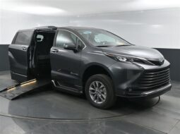 
										Toyota Sienna XLE SS237785 full									