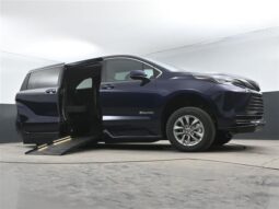 Toyota Sienna LE SS237239