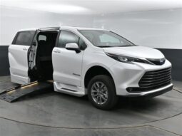 Toyota Sienna XLE SS237685