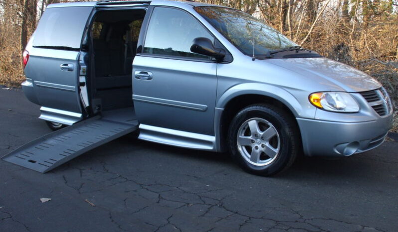 
								2006 Dodge Grand Caravan full									